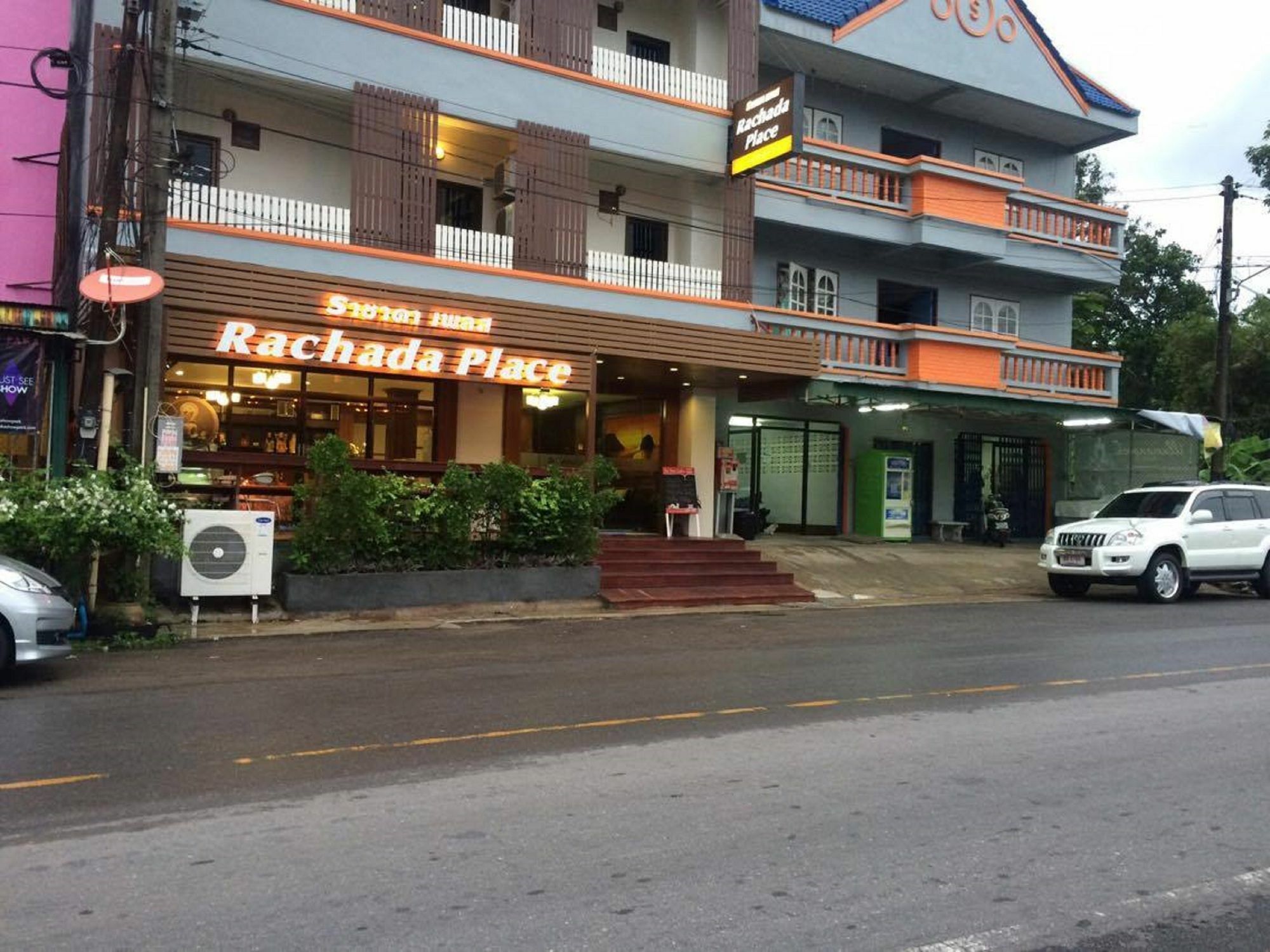 ราชาดาเพลส Hotel Krabi ภายนอก รูปภาพ