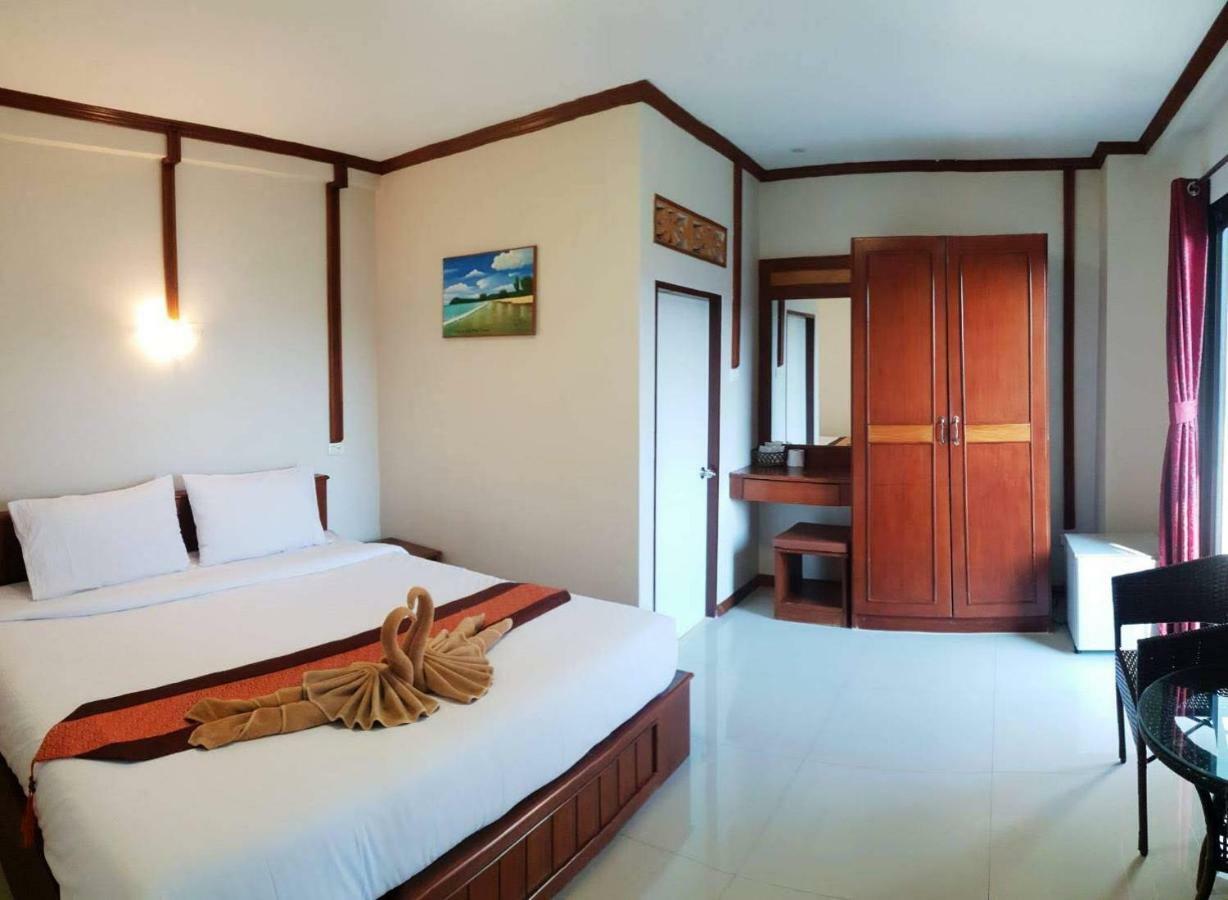 ราชาดาเพลส Hotel Krabi ภายนอก รูปภาพ